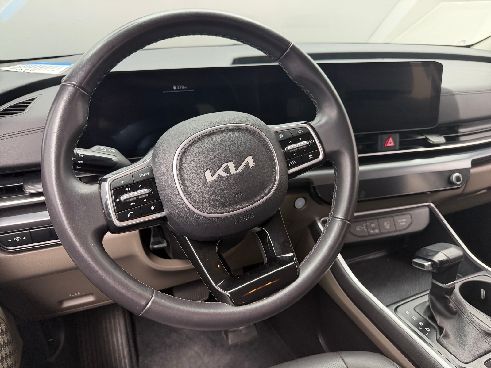 Thumbnail: 2025 Kia Carnival - 4