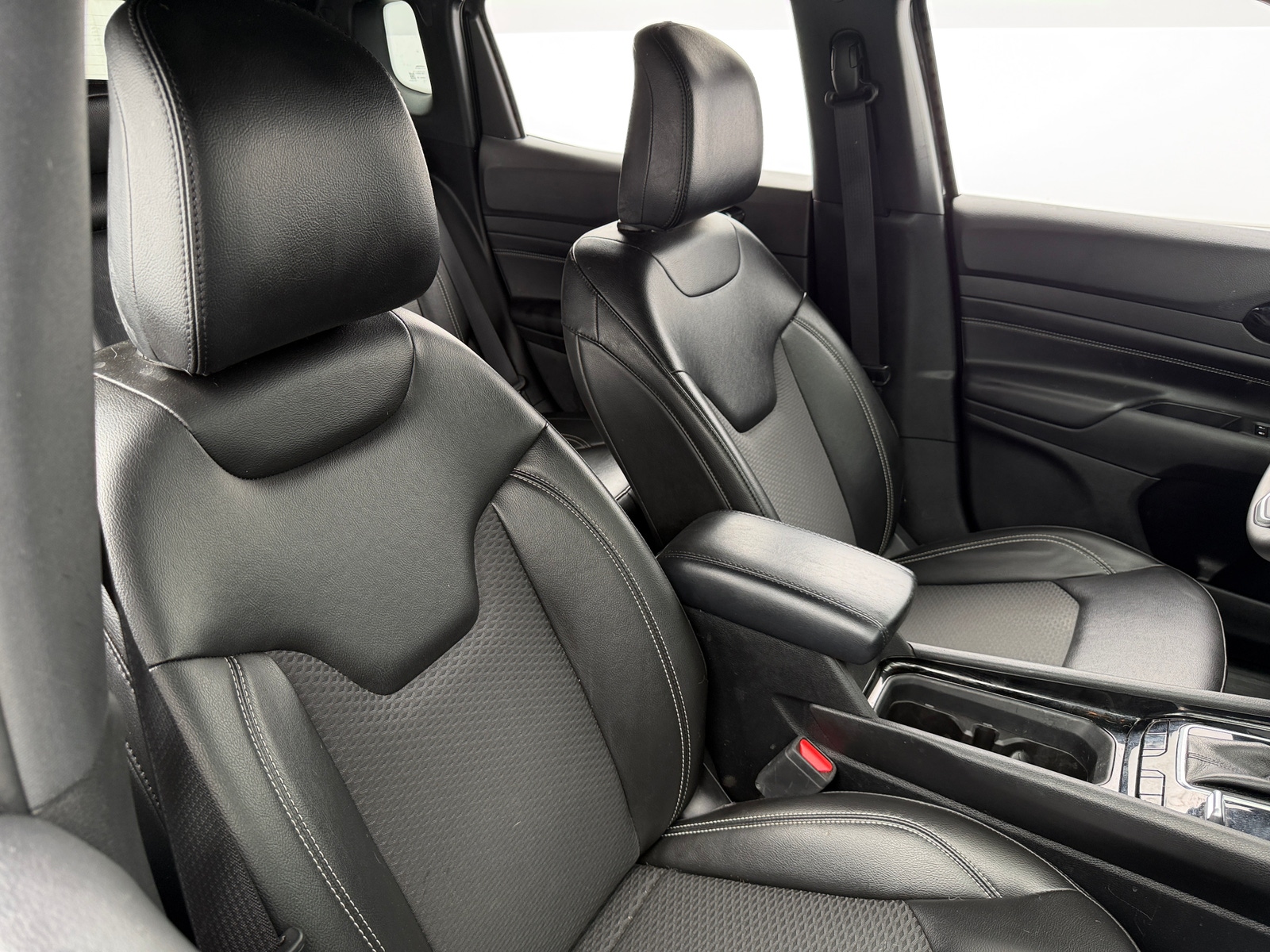 Thumbnail: 2023 Jeep Compass - 2