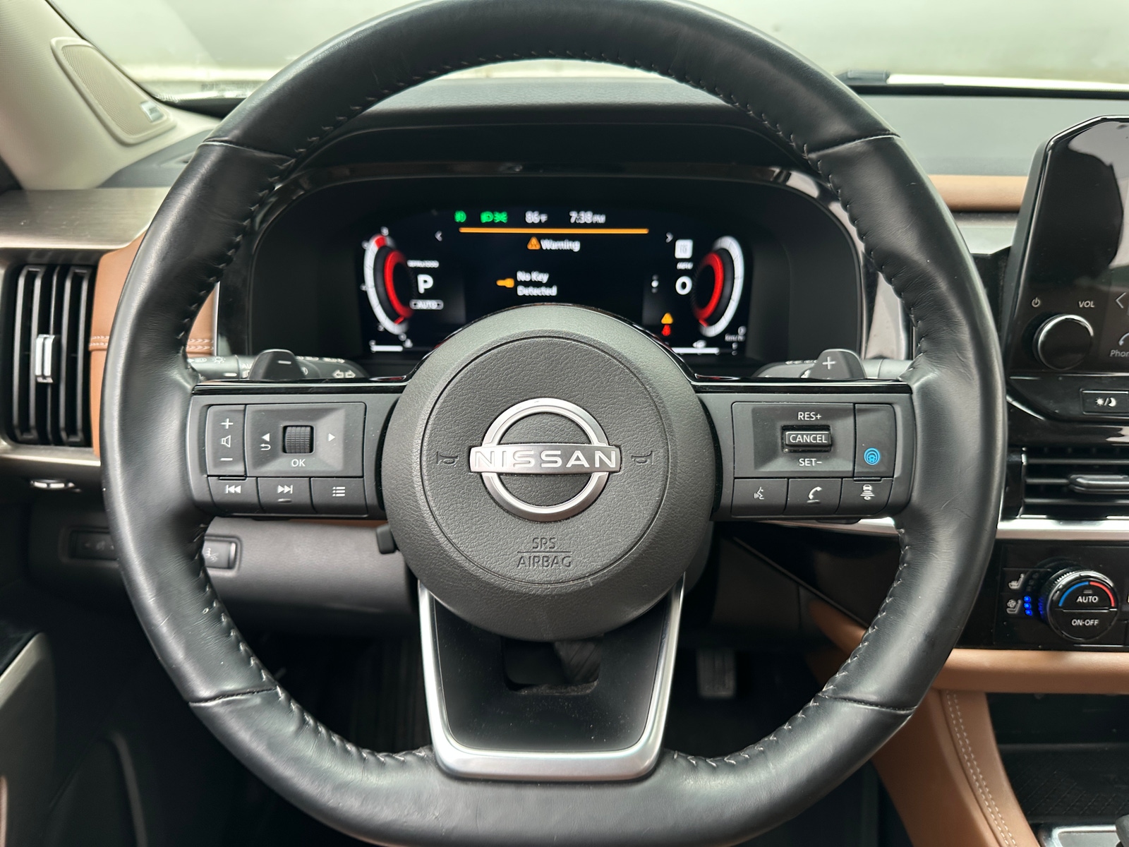 Thumbnail: 2023 Nissan Pathfinder - 4