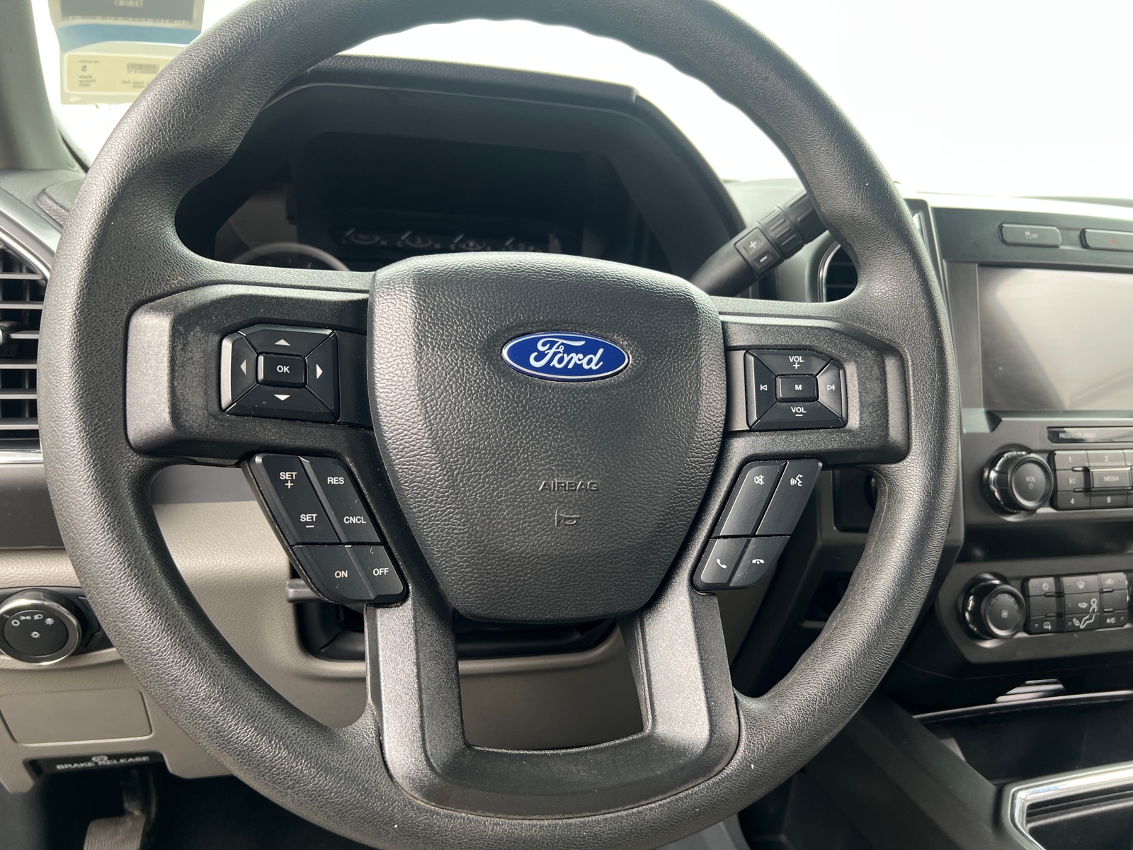 Thumbnail: 2022 Ford Econoline - 4