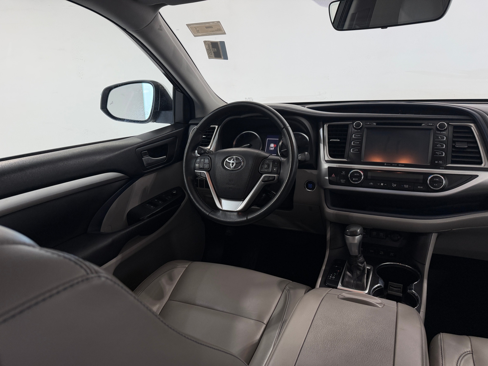 Thumbnail: 2018 Toyota Highlander - 4