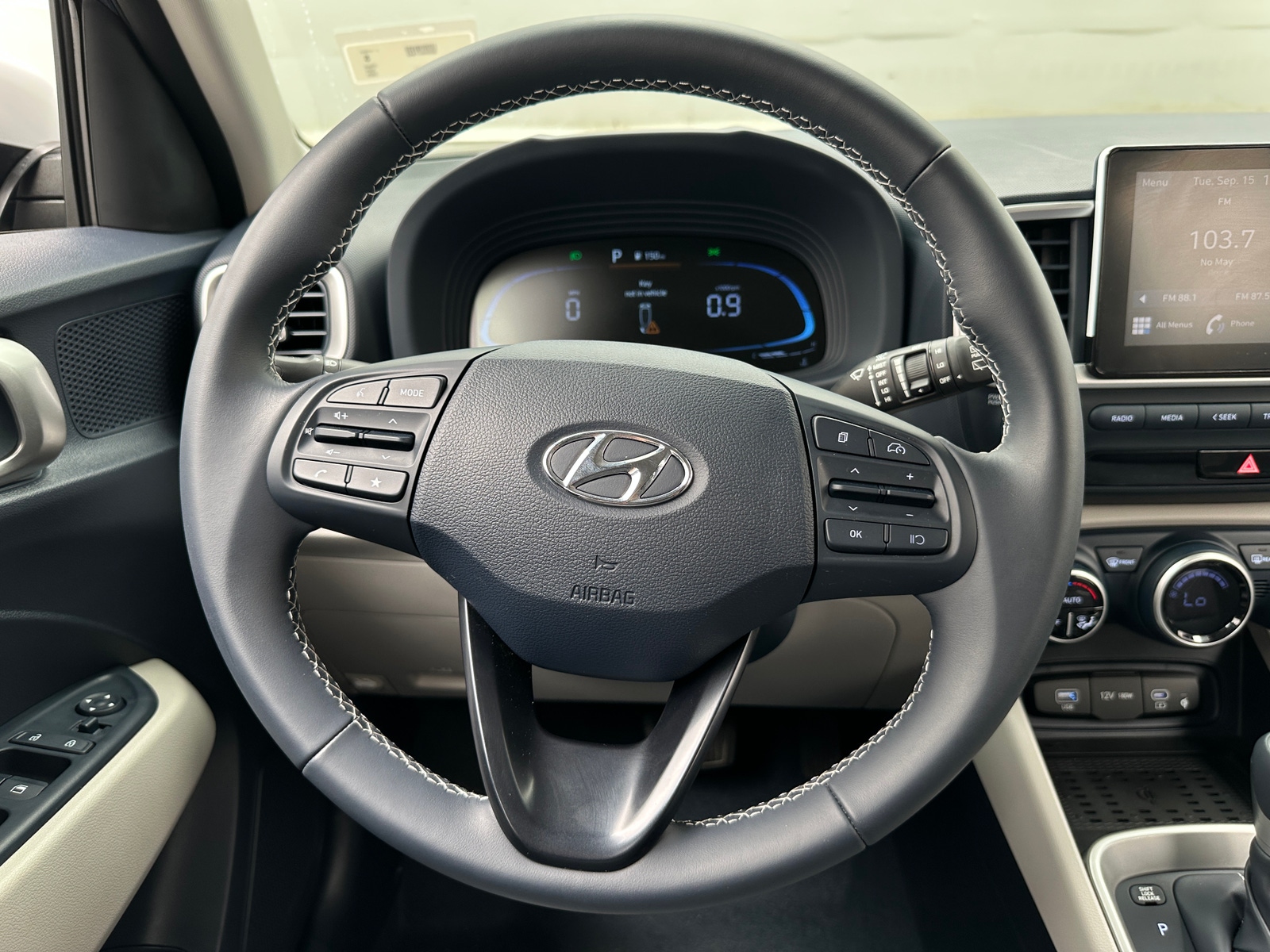Thumbnail: 2026 Hyundai Venue - 4