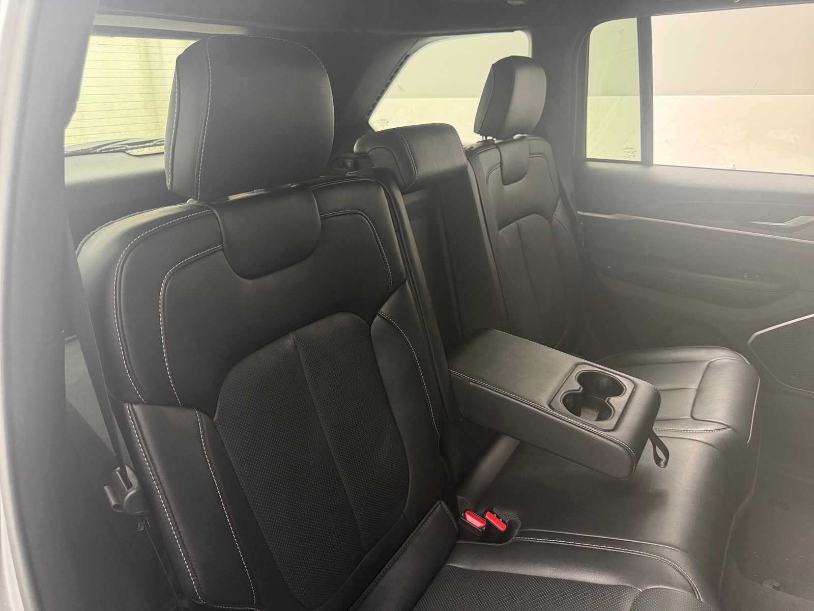 Thumbnail: 2026 Jeep Grand Cherokee - 5