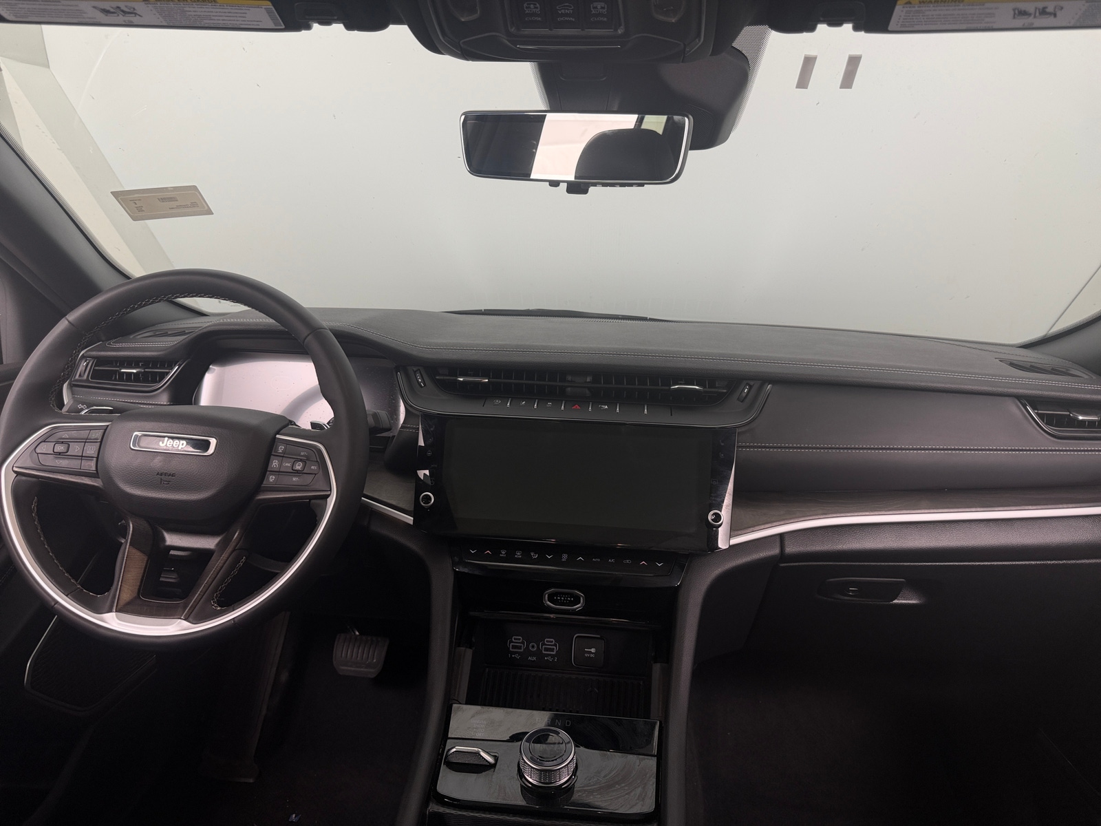 Thumbnail: 2026 Jeep Grand Cherokee - 2