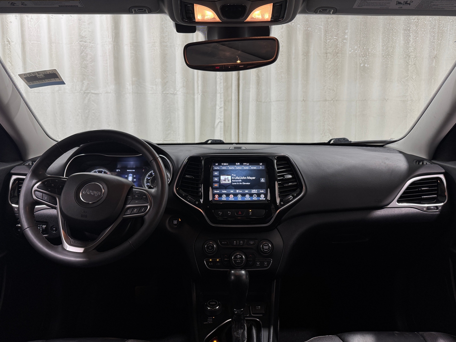 Thumbnail: 2022 Jeep Cherokee - 2