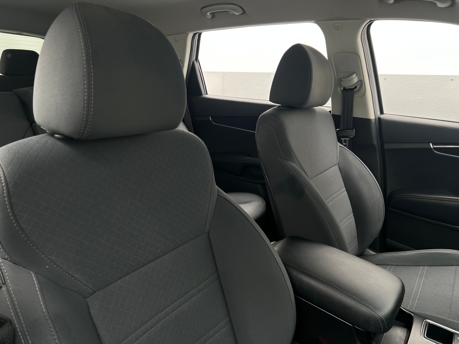Thumbnail: 2020 Kia Sorento - 2
