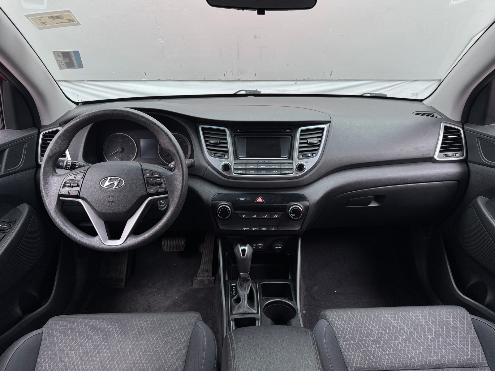 Thumbnail: 2017 Hyundai Tucson - 3