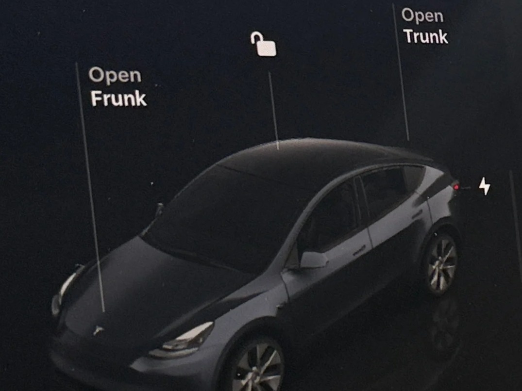 Thumbnail: 2023 Tesla Model Y - 3