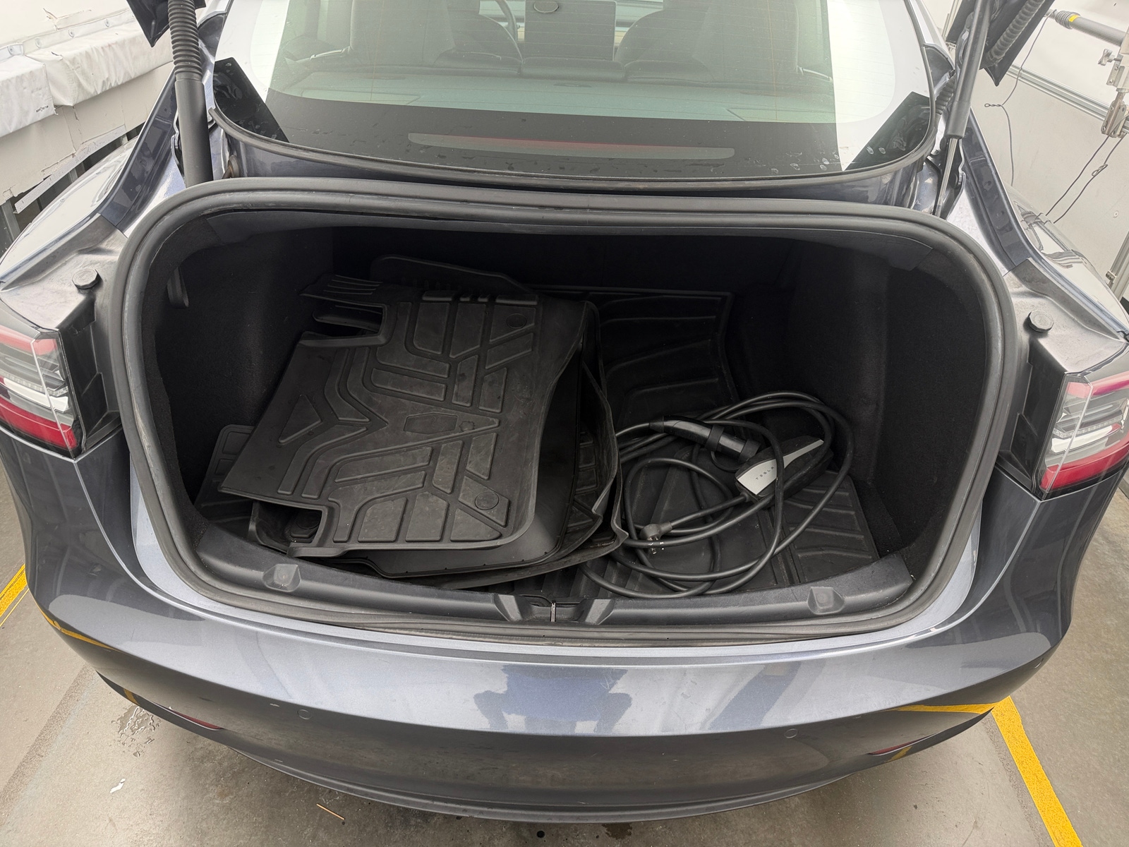 Thumbnail: 2022 Tesla Model 3 - 6