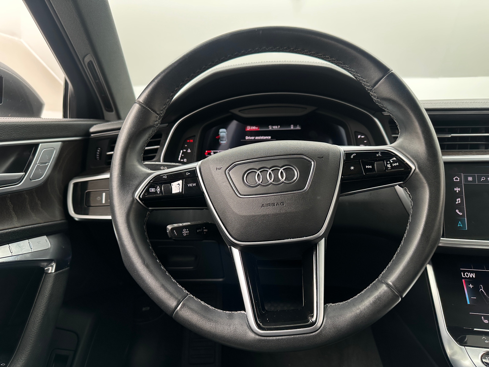 Thumbnail: 2023 Audi A6 - 5