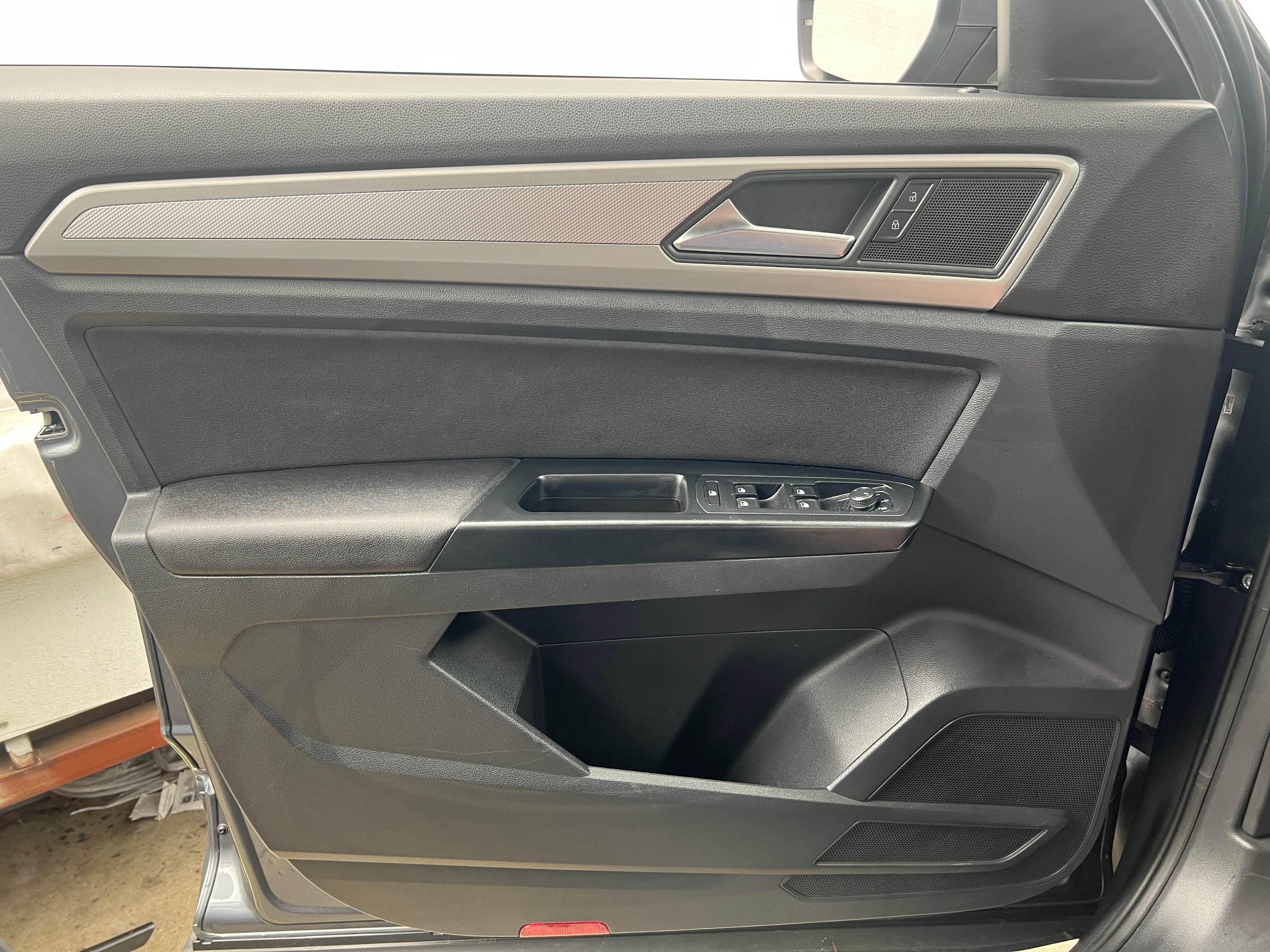 2020 Volkswagen Atlas Cross Sport