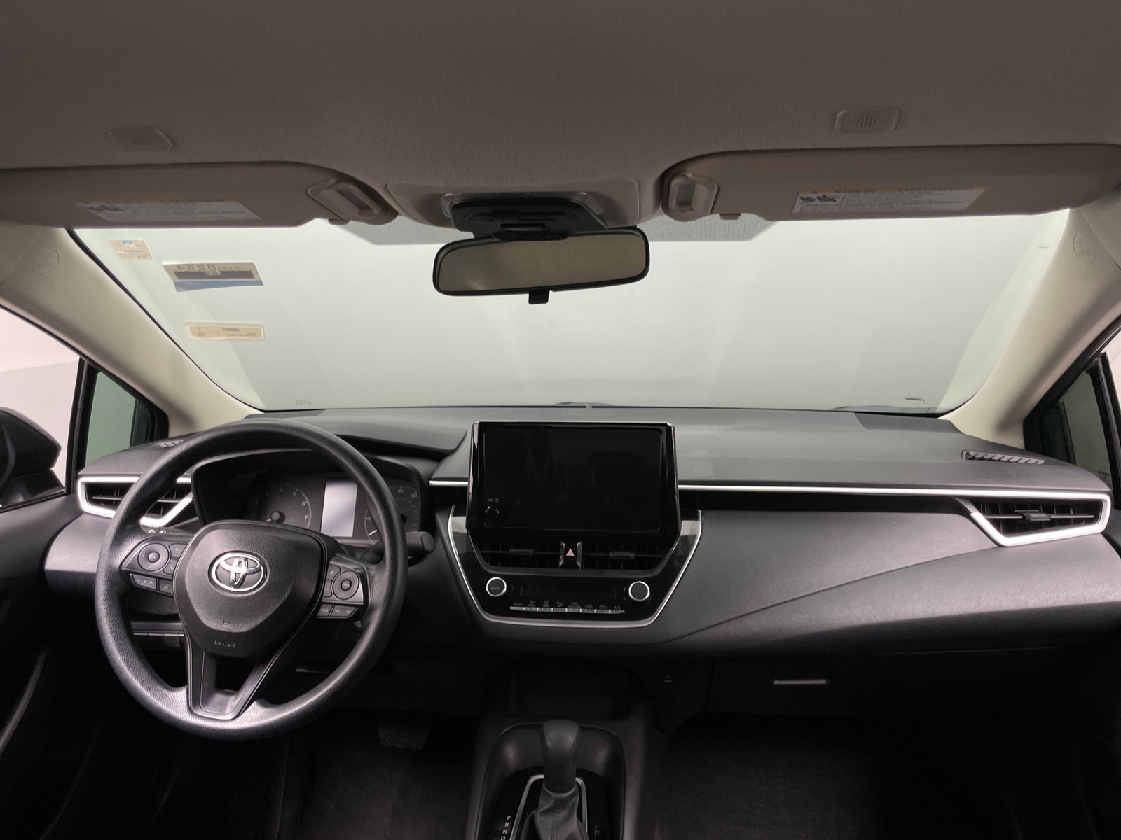 Thumbnail: 2025 Toyota Corolla - 3