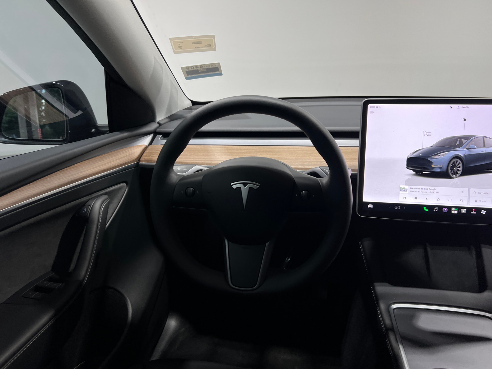 Thumbnail: 2024 Tesla Model Y - 4
