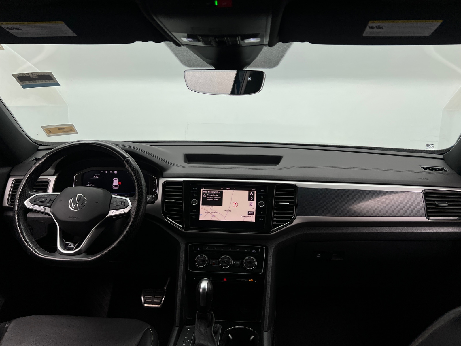 Thumbnail: 2020 Volkswagen Atlas - 3