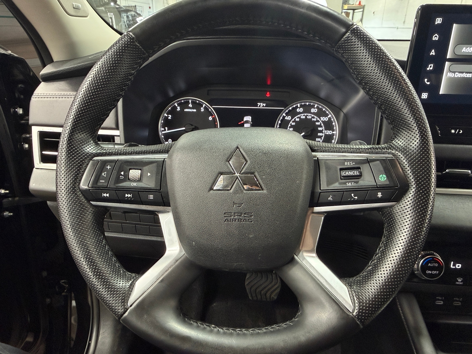 Thumbnail: 2025 Mitsubishi Outlander - 5
