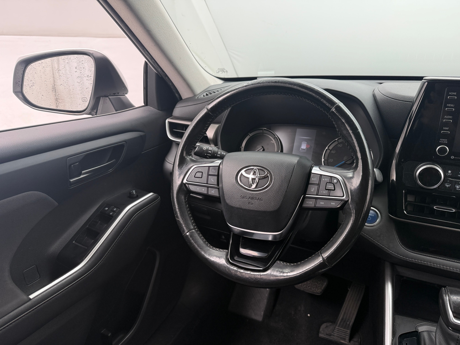 Thumbnail: 2020 Toyota Highlander - 5