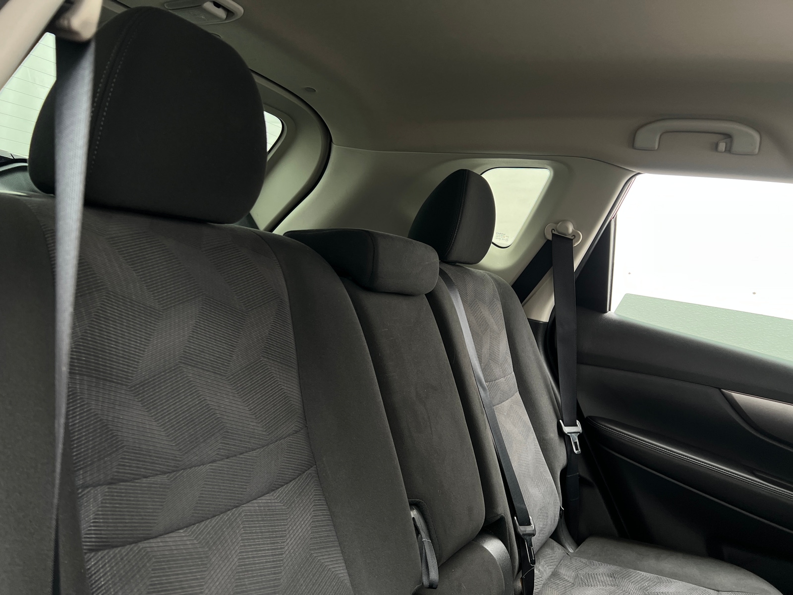 Thumbnail: 2015 Nissan Rogue - 6