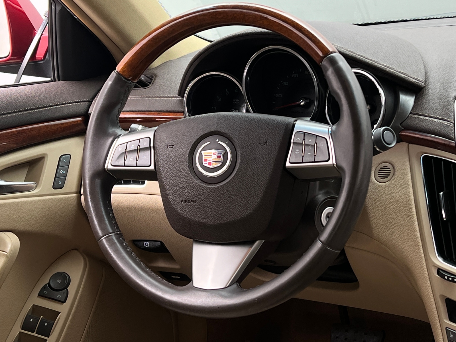 Thumbnail: 2012 Cadillac CTS - 4