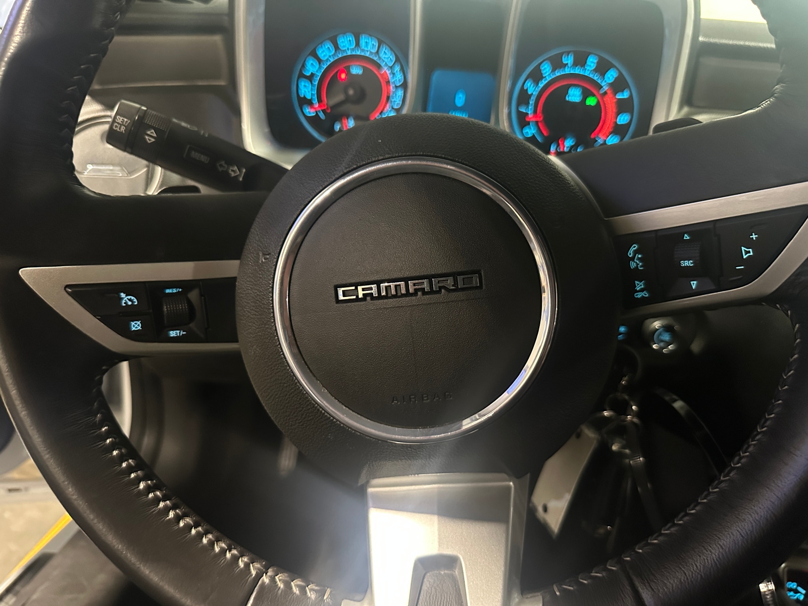 Thumbnail: 2011 Chevrolet Camaro - 3