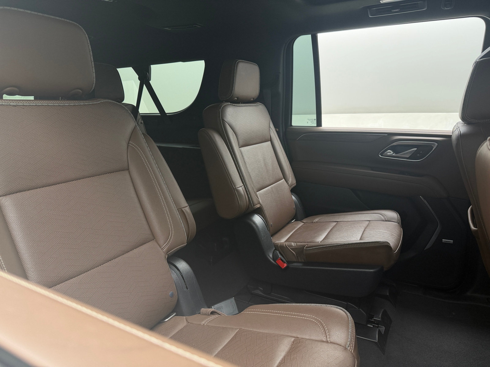 Thumbnail: 2021 Chevrolet Suburban - 5
