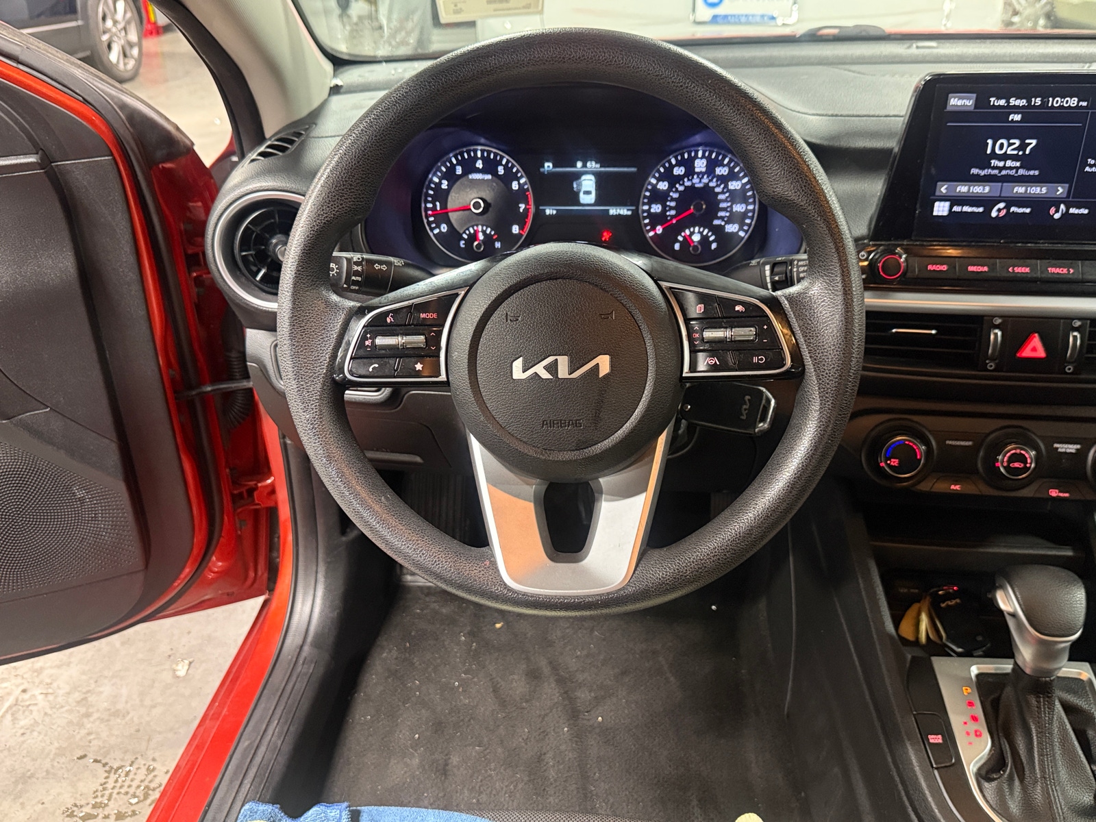 Thumbnail: 2022 Kia Forte - 5