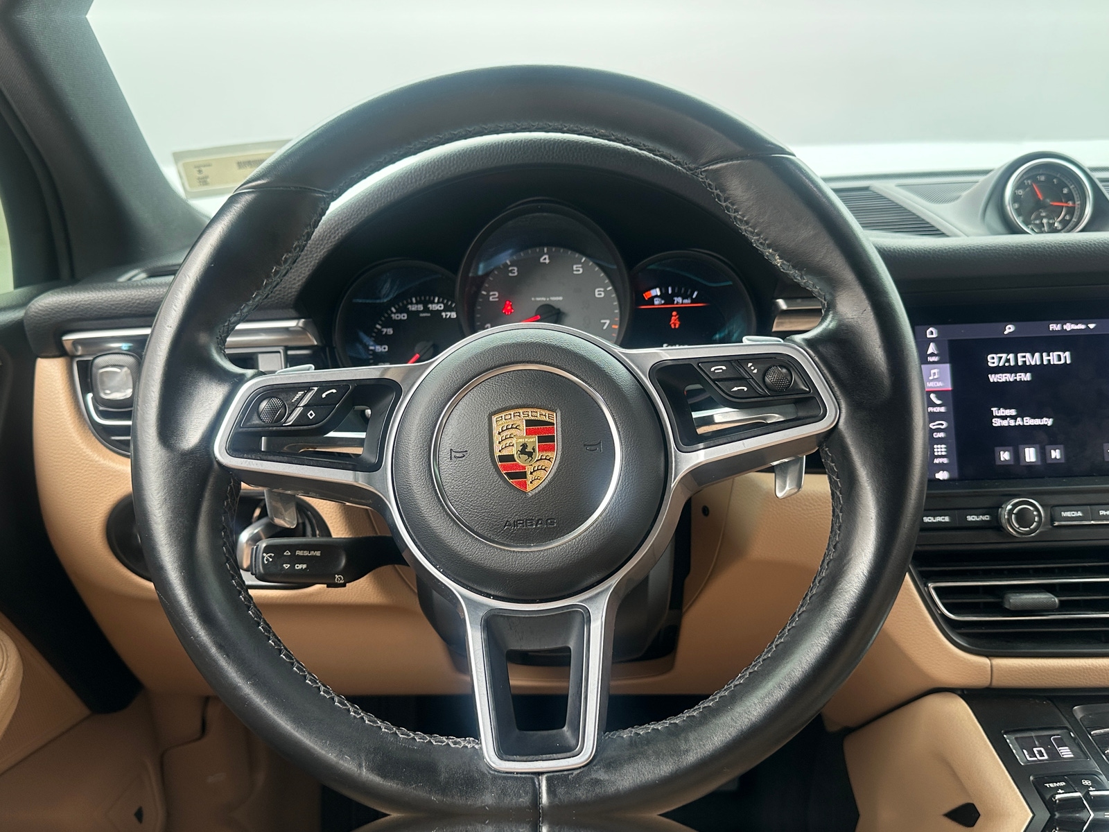 Thumbnail: 2021 Porsche Macan - 5
