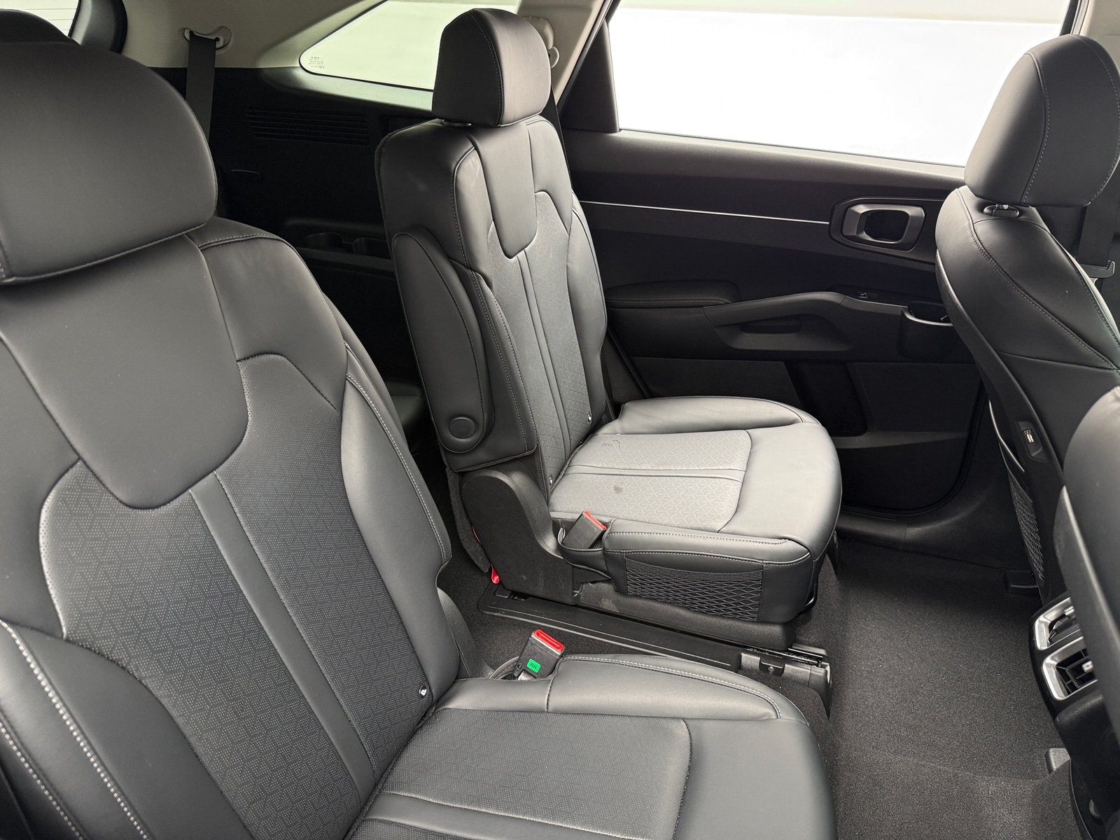 Thumbnail: 2024 Kia Sorento - 5