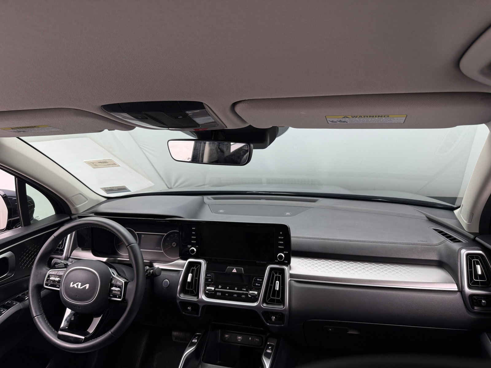 Thumbnail: 2024 Kia Sorento - 2