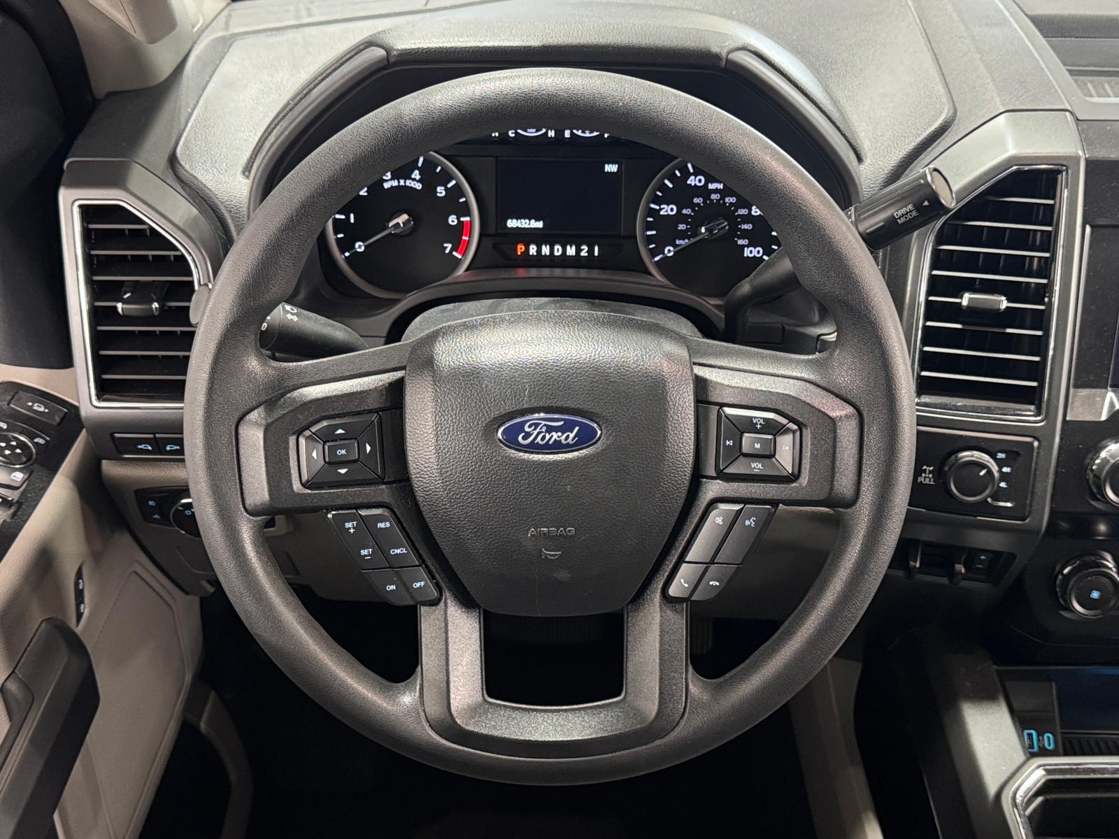 Thumbnail: 2022 Ford Econoline - 5