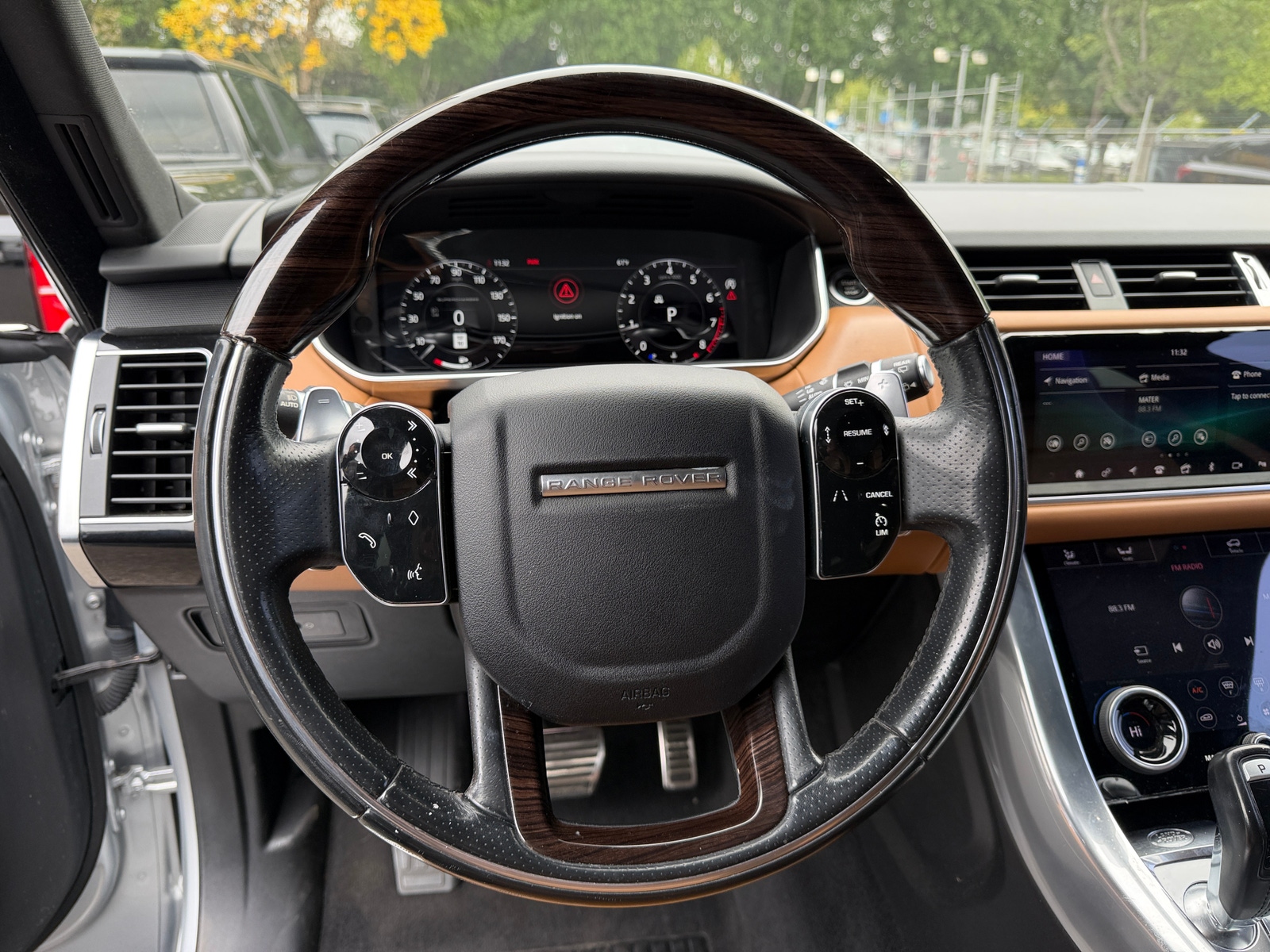 Thumbnail: 2018 Land Rover Range Rover Sport - 4