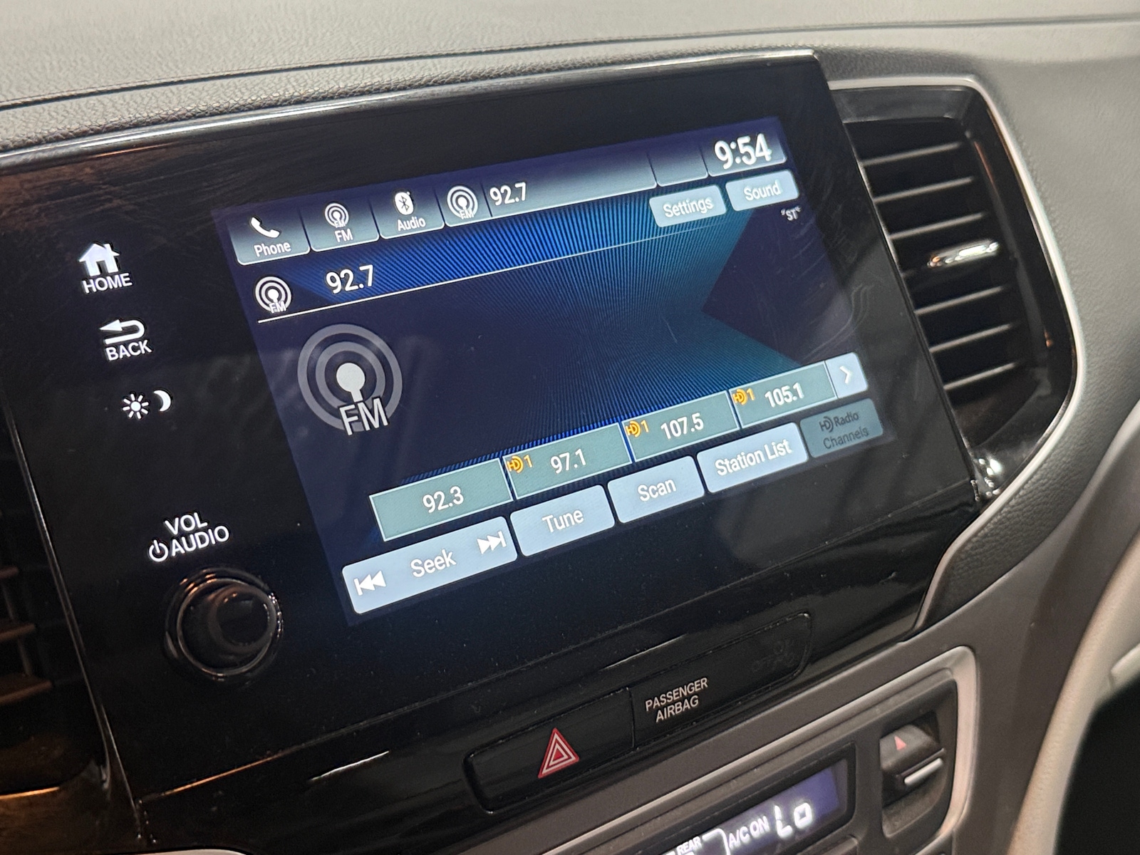 Thumbnail: 2019 Honda Pilot - 3