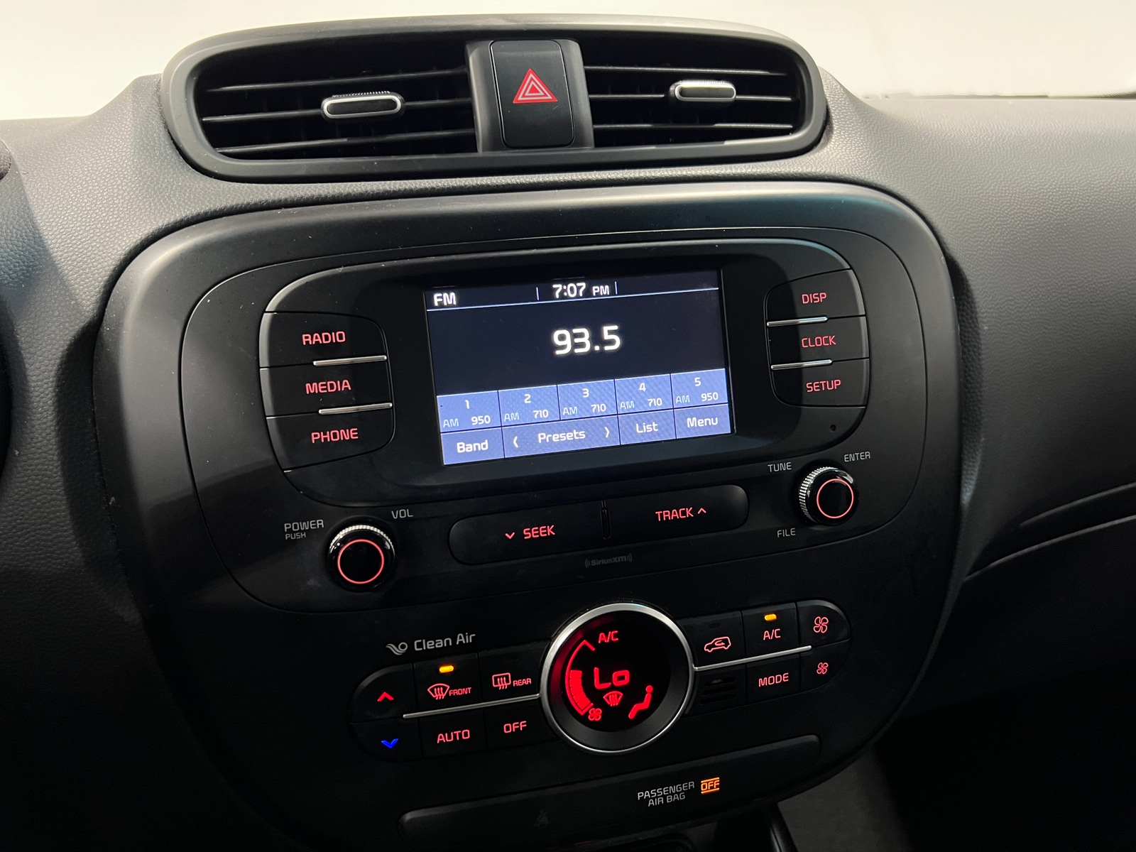 Thumbnail: 2017 Kia Soul - 4