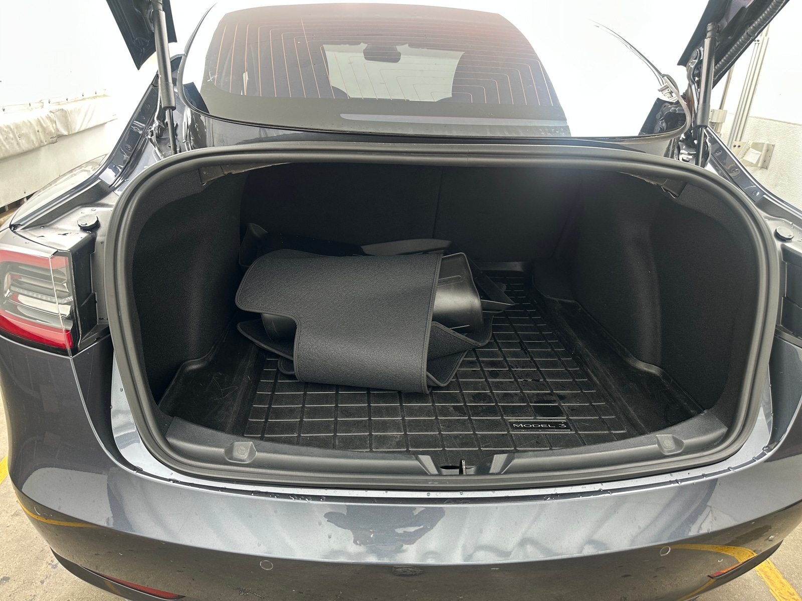 Thumbnail: 2018 Tesla Model 3 - 6