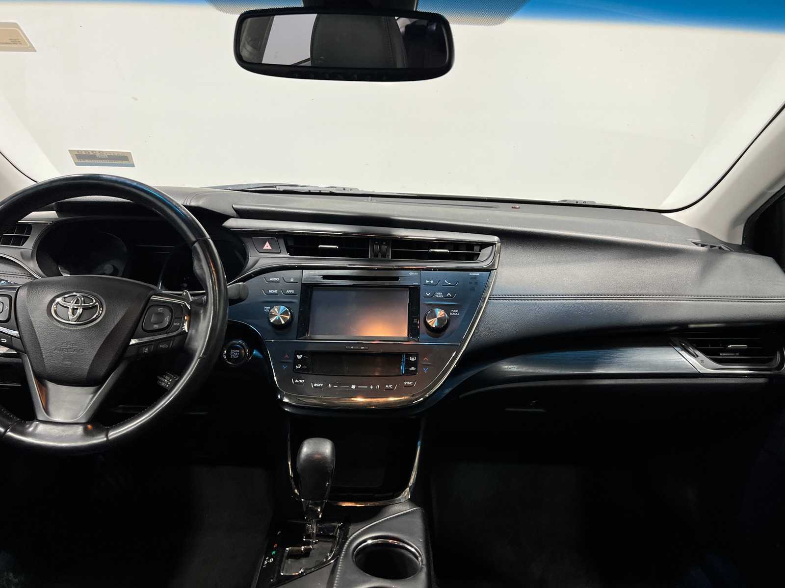 Thumbnail: 2018 Toyota Avalon - 2