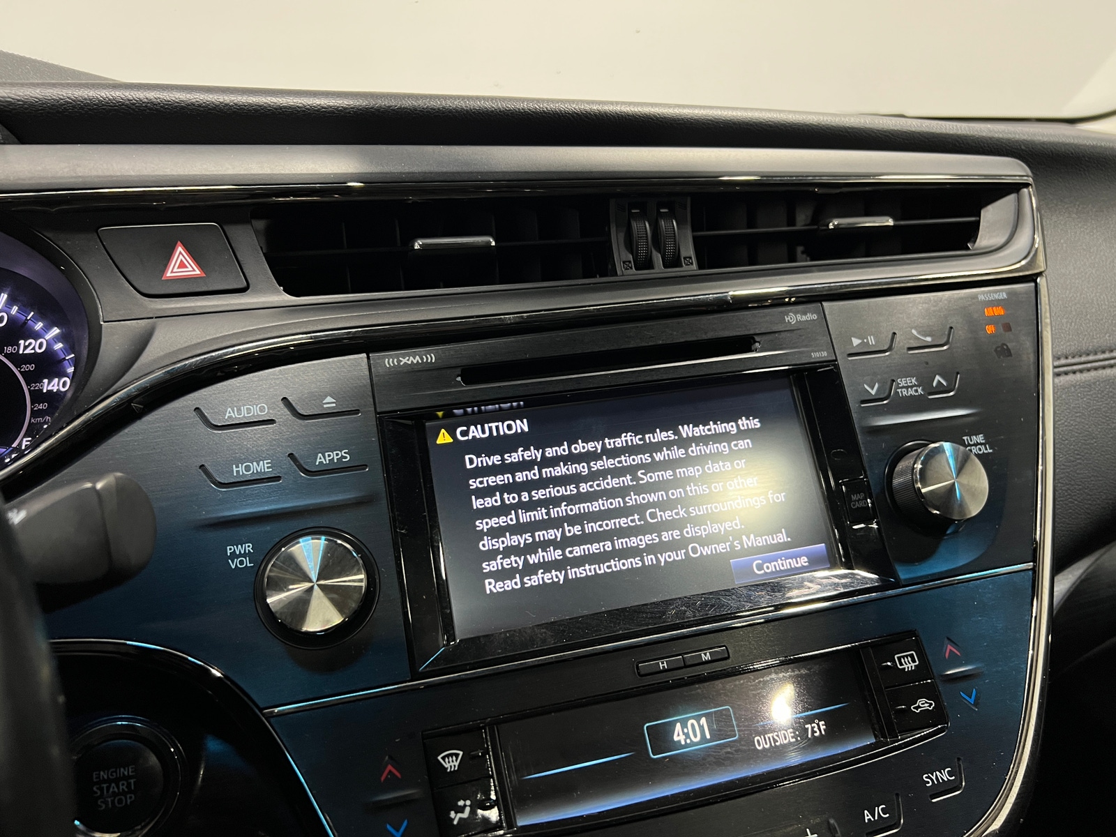 Thumbnail: 2018 Toyota Avalon - 3