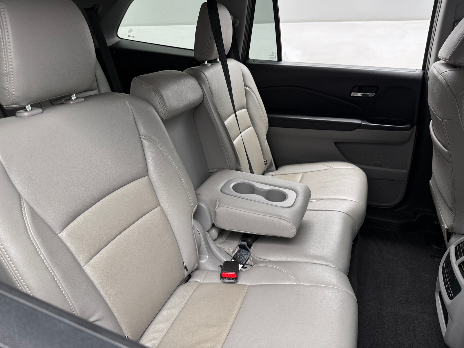 Thumbnail: 2020 Honda Pilot - 6