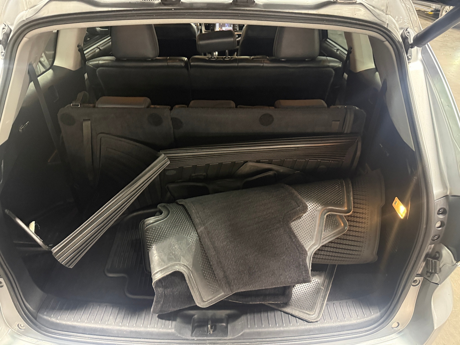Thumbnail: 2015 Toyota Highlander - 7