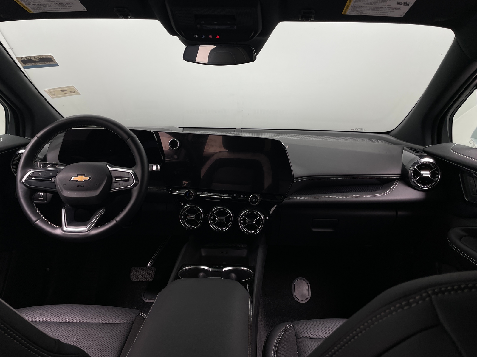 Thumbnail: 2024 Chevrolet Blazer EV - 2