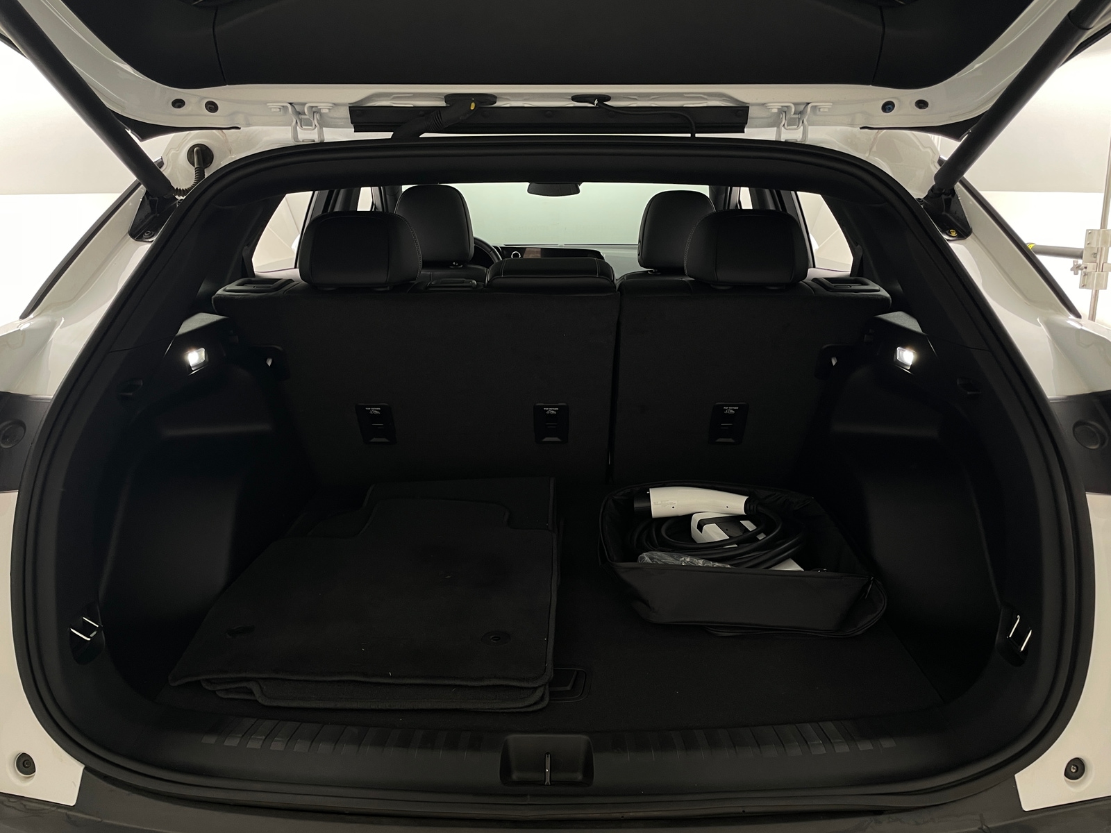 Thumbnail: 2024 Chevrolet Blazer EV - 6