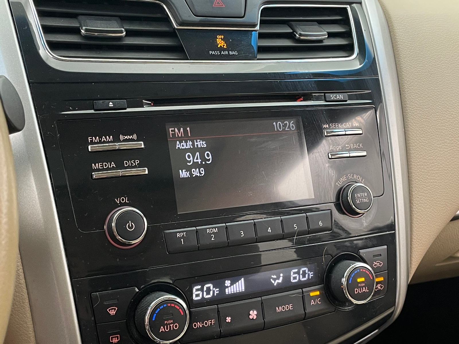 Thumbnail: 2015 Nissan Altima - 4