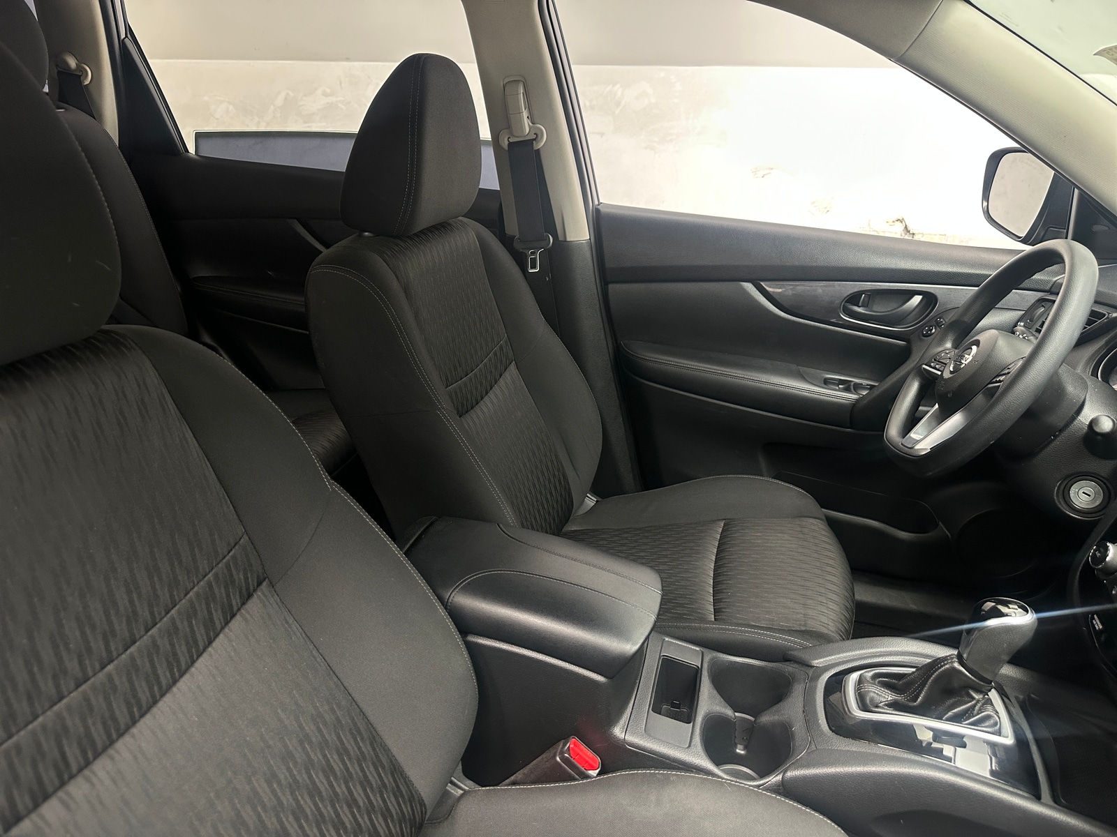 Thumbnail: 2019 Nissan Rogue - 2