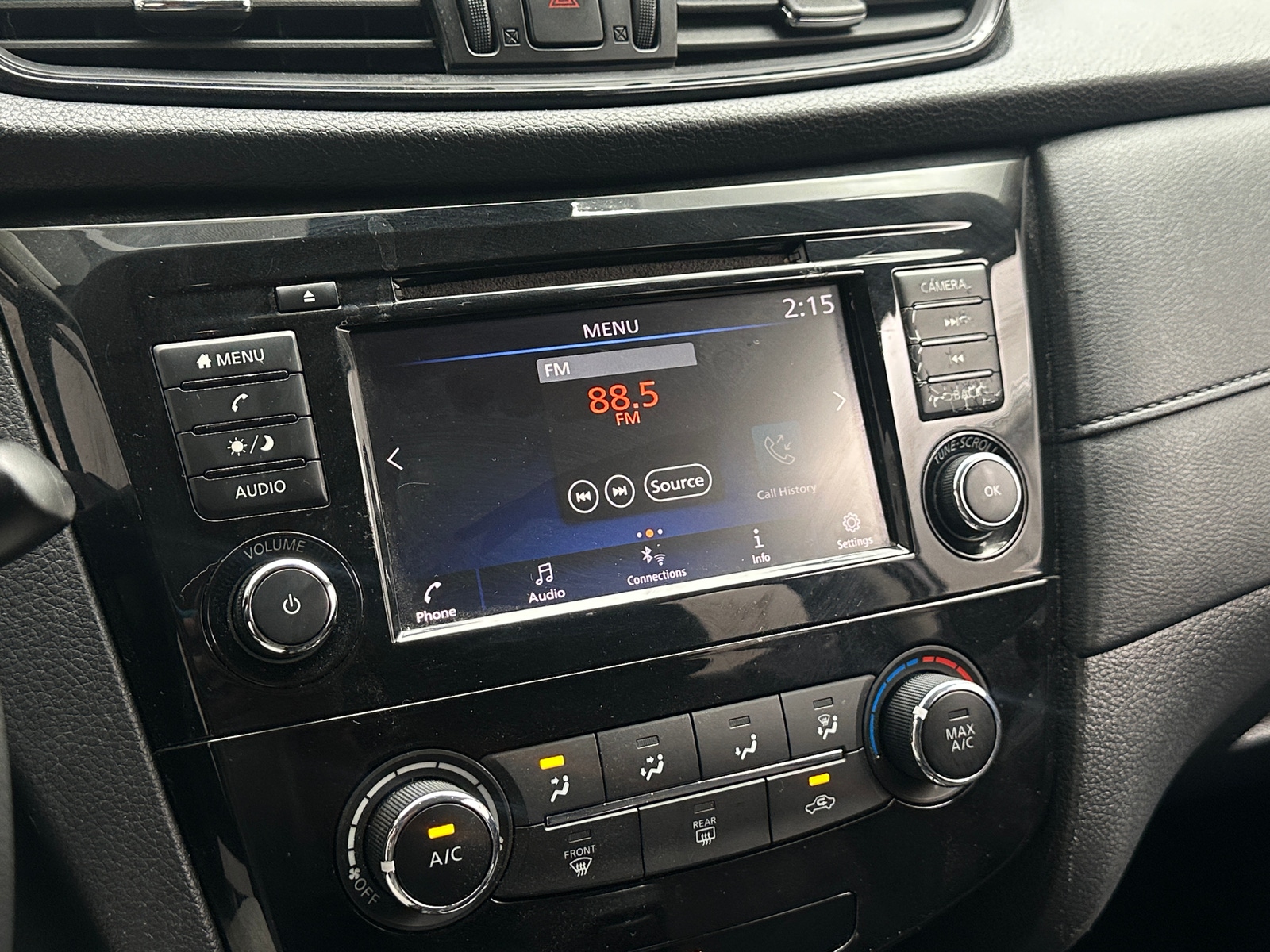 Thumbnail: 2019 Nissan Rogue - 4