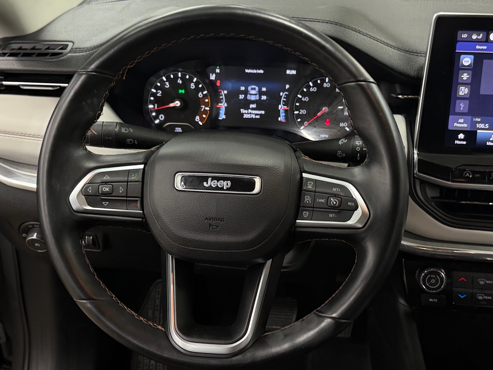 Thumbnail: 2022 Jeep Compass - 4