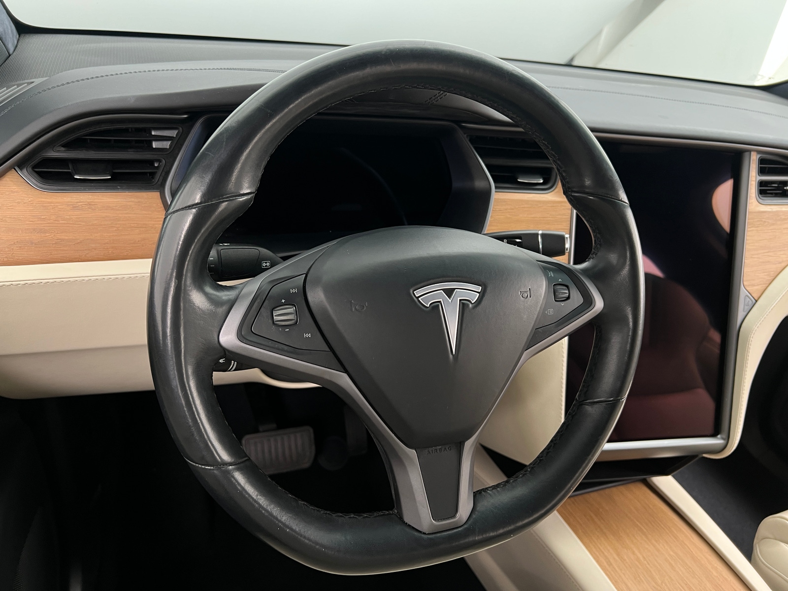 Thumbnail: 2020 Tesla Model X - 4