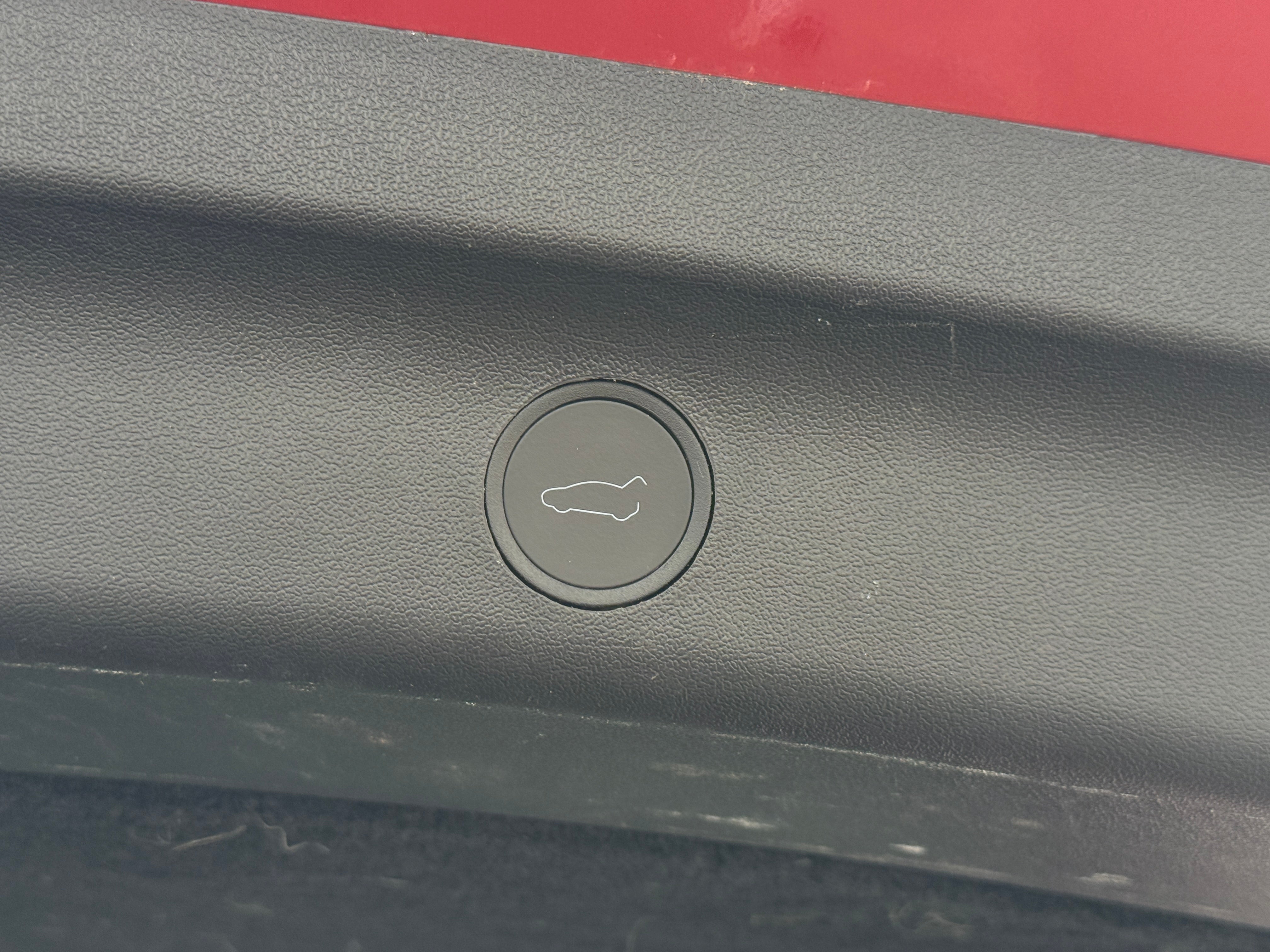 Used 2023 Tesla Model Y Long Range with VIN 7SAYGDEE7PA159555 for sale in Auburn, WA