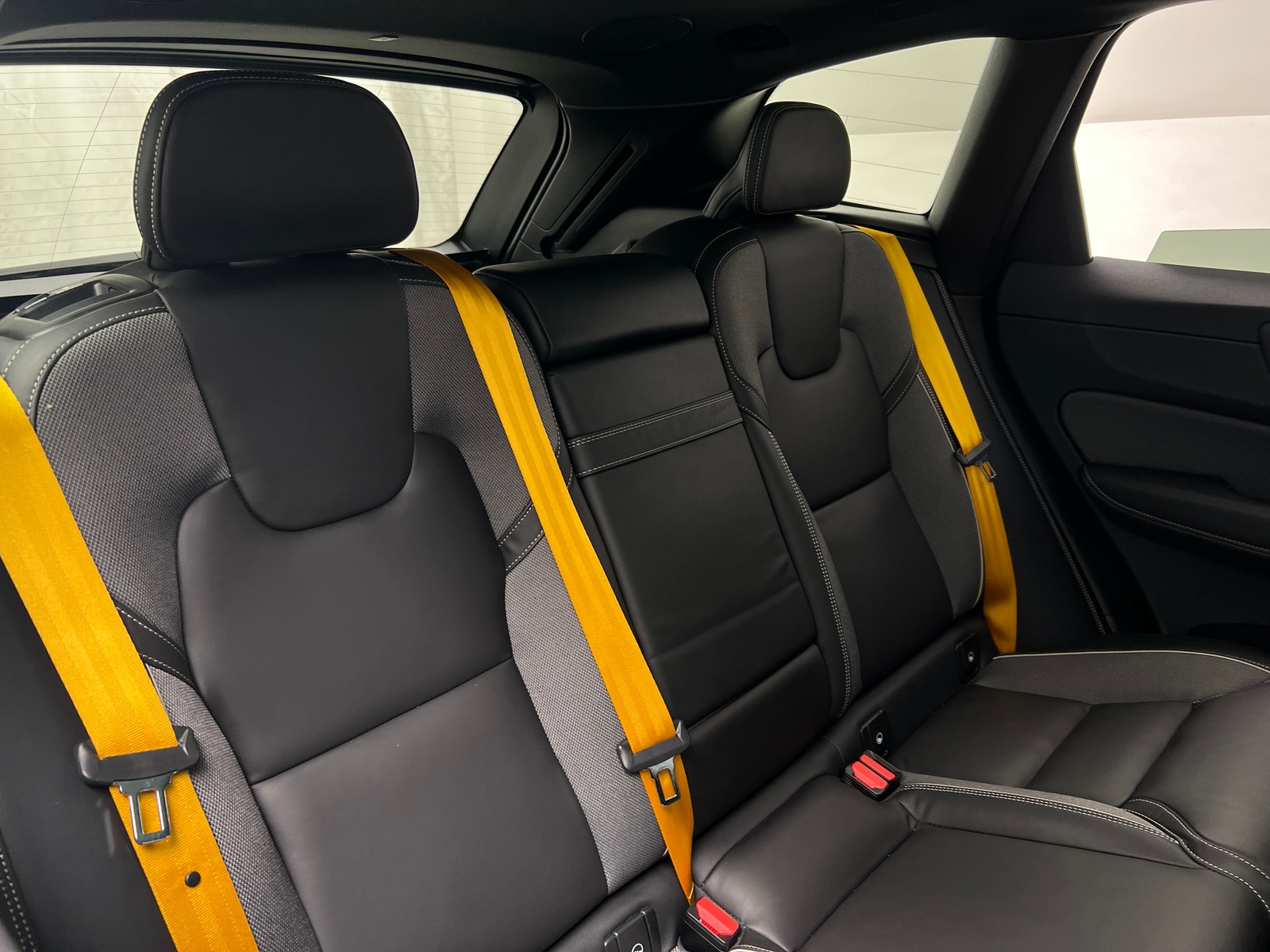 Thumbnail: 2021 Volvo XC60 - 5