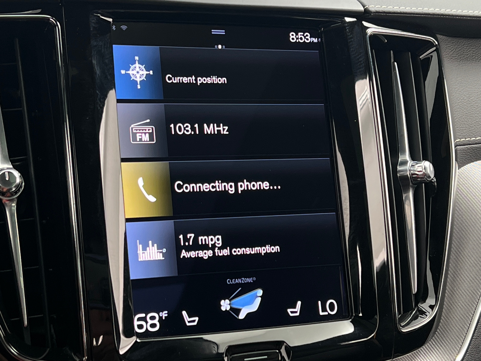 Thumbnail: 2021 Volvo XC60 - 3