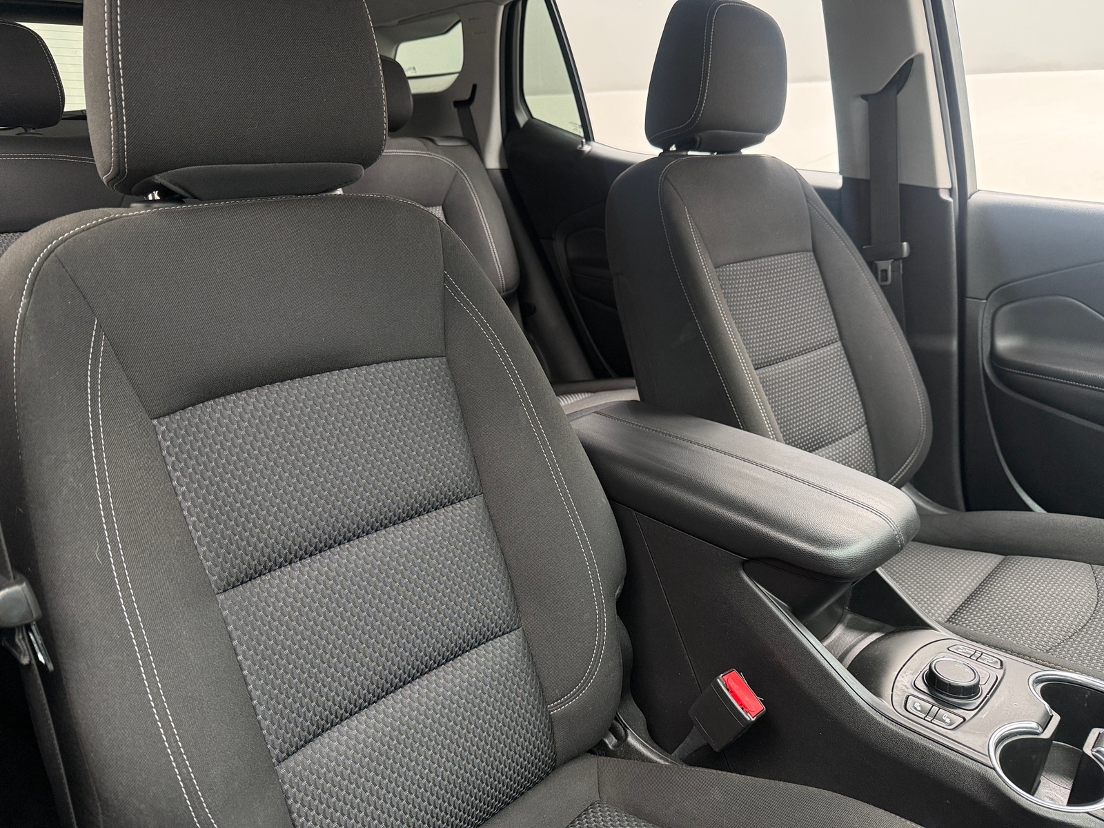 Thumbnail: 2022 GMC Terrain - 2