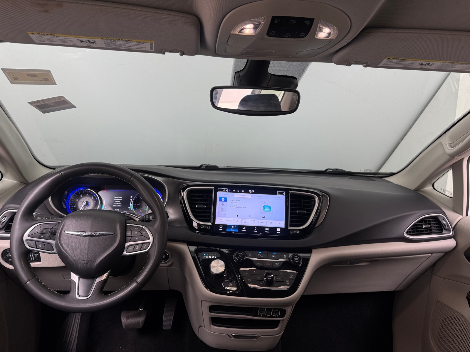 Thumbnail: 2024 Chrysler Pacifica - 2
