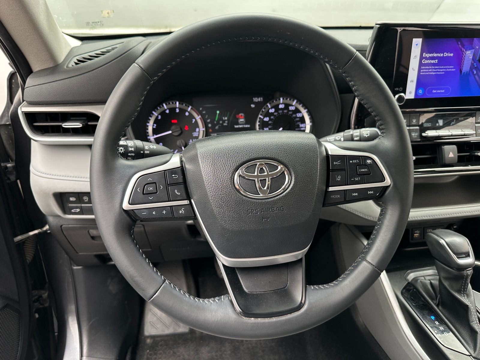 Thumbnail: 2023 Toyota Highlander - 5